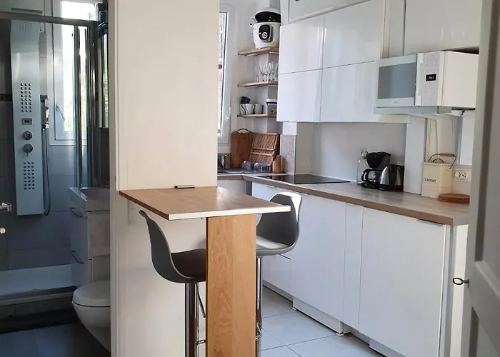 Chambre Privee Dans Magnifique Appartement Calme
